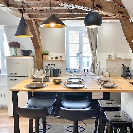 Le Repere Des Sommeliers - Sejour A Auxerre Apartment Exterior photo